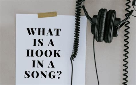 What's a Hook in Music: Exploring the Essence of Musical Appeal